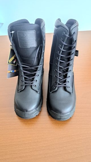 Stivali anfibi Gore-Tex neri