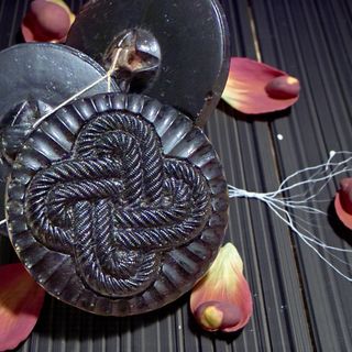 3 antichi bottoni gioiello lutto vittoriano jet