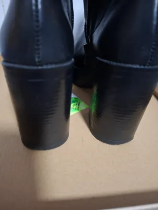 Botas botines mujer n37 Negras