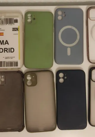 Fundas iPhone 11 (Varias)