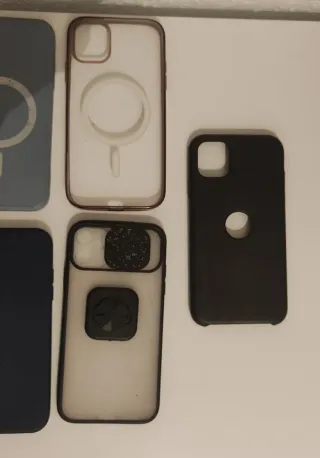 Fundas iPhone 11 (Varias)