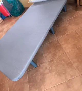 Base tapizada gris más colchón 1,90x90 todo inclui