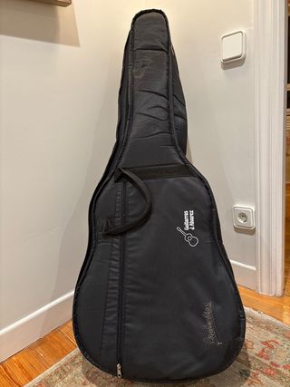 Guitarra Española J. Alvarez + funda