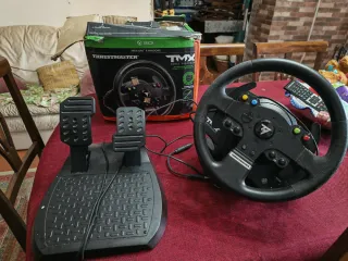 Volante thrustmaster tmx