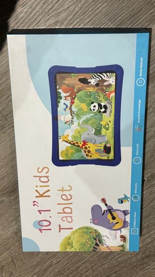 Tablet azul con soporte amarillo