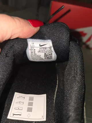 Zapatillas Nike P-6000 Unisex Amarillo/Negro