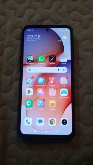 Xiaomi redmi 13 su caja y cargador 4 meses de uso