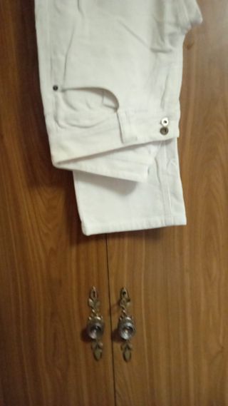 Pantalones de pana blancos mujer