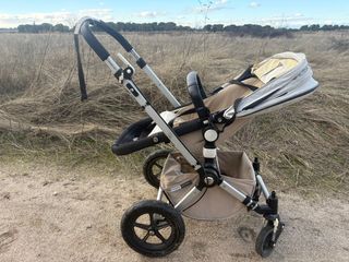 Carro Bugaboo Cameleon con multiples accesorios