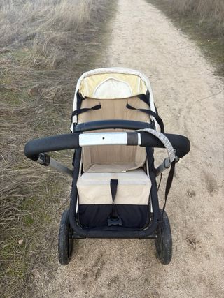 Carro Bugaboo Cameleon con multiples accesorios