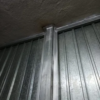 Cerramiento y puerta enrollable garaje