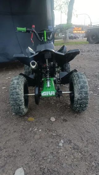 Mini Quad Infantil Negro y Verde
