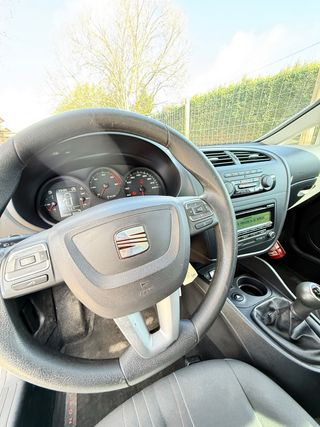 Seat León Copa 1.6 TDI – Año 2011