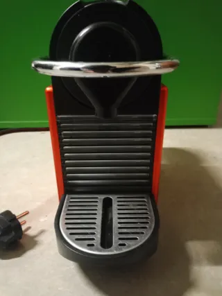 Cafetera Nespresso Krups Roja