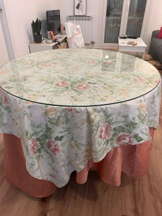 Mesa redonda con base cristal y