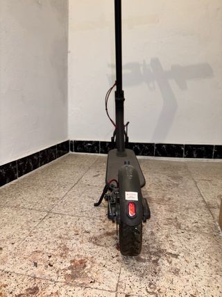 Patinete Eléctrico Xiaomi Mi Scooter M365