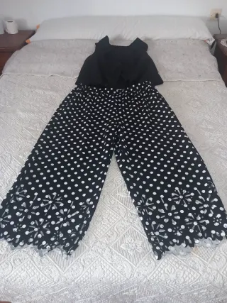 Conjunto mujer negro y blanco
