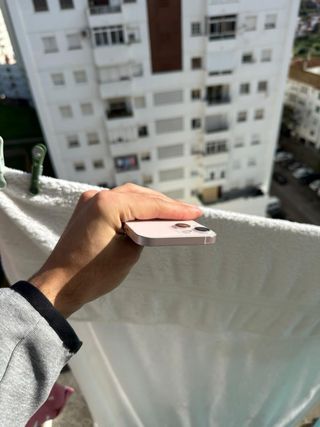 iPhone 13 Rosa
