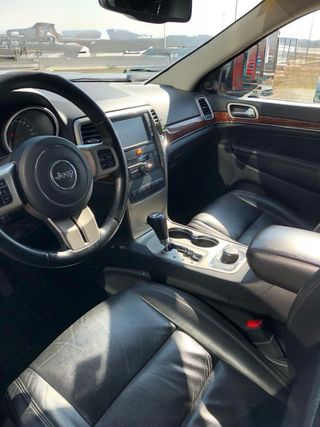 Jeep Grand Cherokee 2011