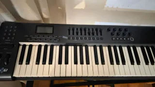 M-Audio Axiom 61 Teclado Controlador y tripode
