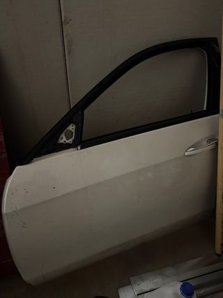 Puerta delantera izquierda Mercedes W212