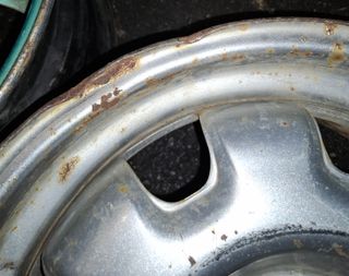 Llantas chapa Clio 16v. en 15 pulgadas