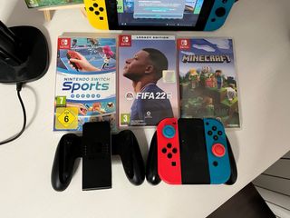 Nintendo Switch Azul/Amarillo + Juegos
