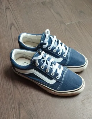 Zapatillas Vans Azul y Blanco