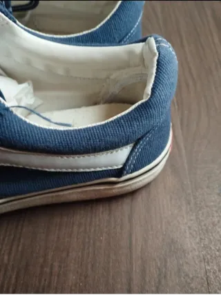 Zapatillas Vans Azul y Blanco