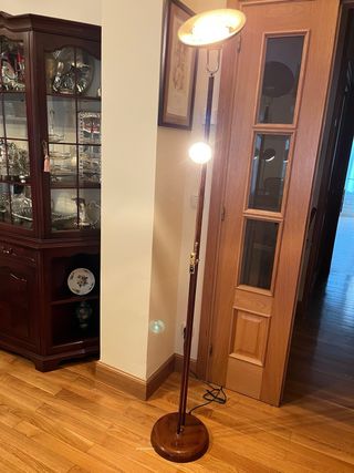 Lámpara de pie doble