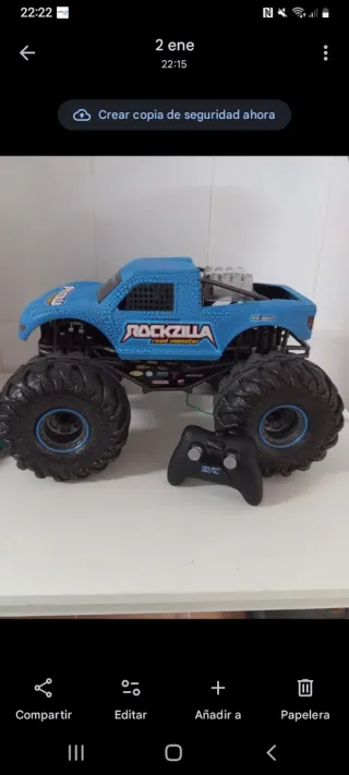 Coche teledirigido Rockzilla Bigfoot