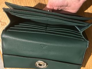 Portafoglio donna Carpisa verde