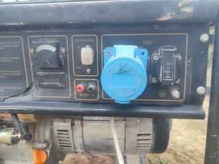 Generador Profesional 13cv - 5.5kw Vendo o Cambio.