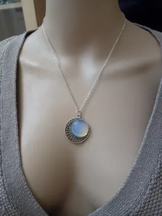 Collana acciaio con opale e luna