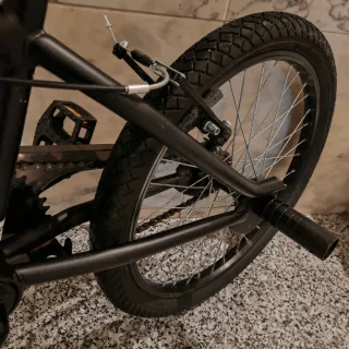 Bicicleta BMX 20 infantil