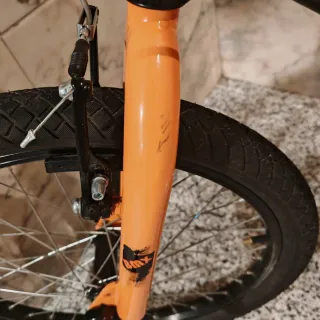 Bicicleta BMX 20 infantil