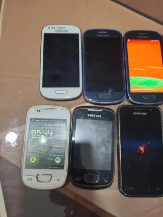 Lote móviles Samsung para colección