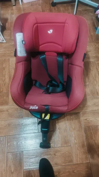 Seggiolino auto Joie quasi nuovo