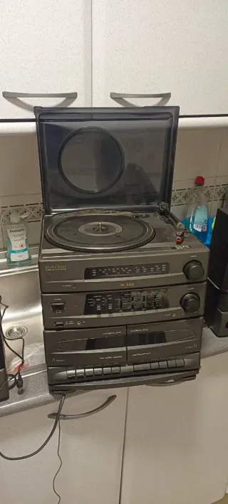 Mikoshi M-380 Tocadiscos Radio Cassette