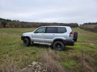 Toyota Land Cruiser 2004