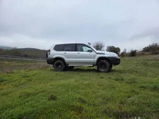 Toyota Land Cruiser 2004