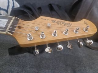 Guitarra zurda Harley benton Ja-60+ampli+funda