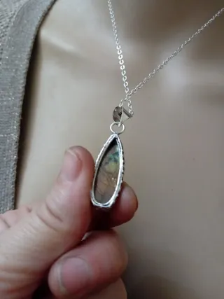 Collana con pendente in labradorite arancione