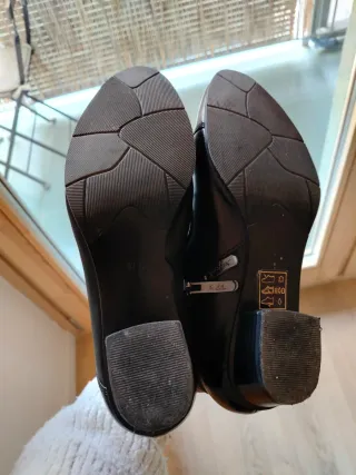 Botines negros piel Regarde du Ciel T37