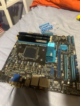 CPU AMD FX-6300 + Placa Base + 8GB RAM