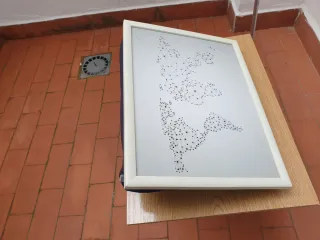 Mesa cojín para sofá con mapa mundial