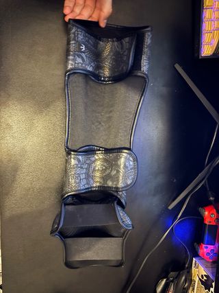 Pack Muay Thai Buddha Guantes y Espinilleras