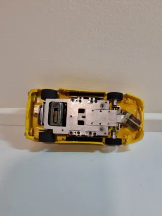 Slot Ferrari F50 Amarillo 1:24 Gulf