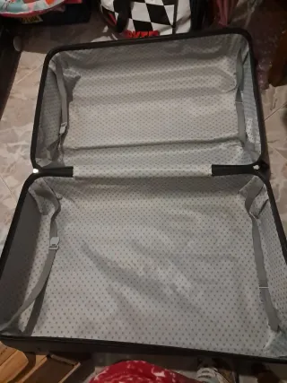 Maleta de viaje gris 45x73cm hasta la rueda