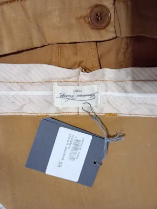 Pantalón chino talla 56.